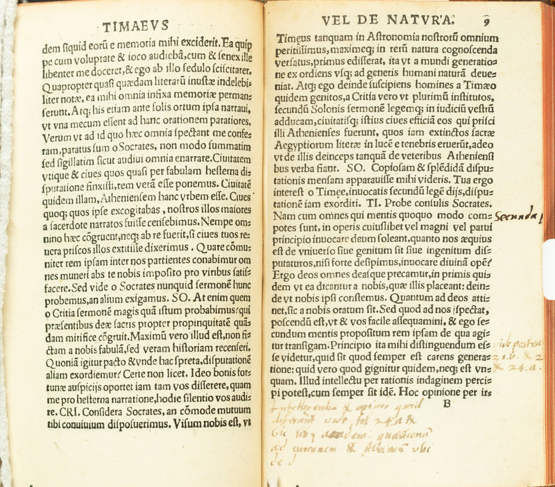 Image of text in Latin with marginalia.